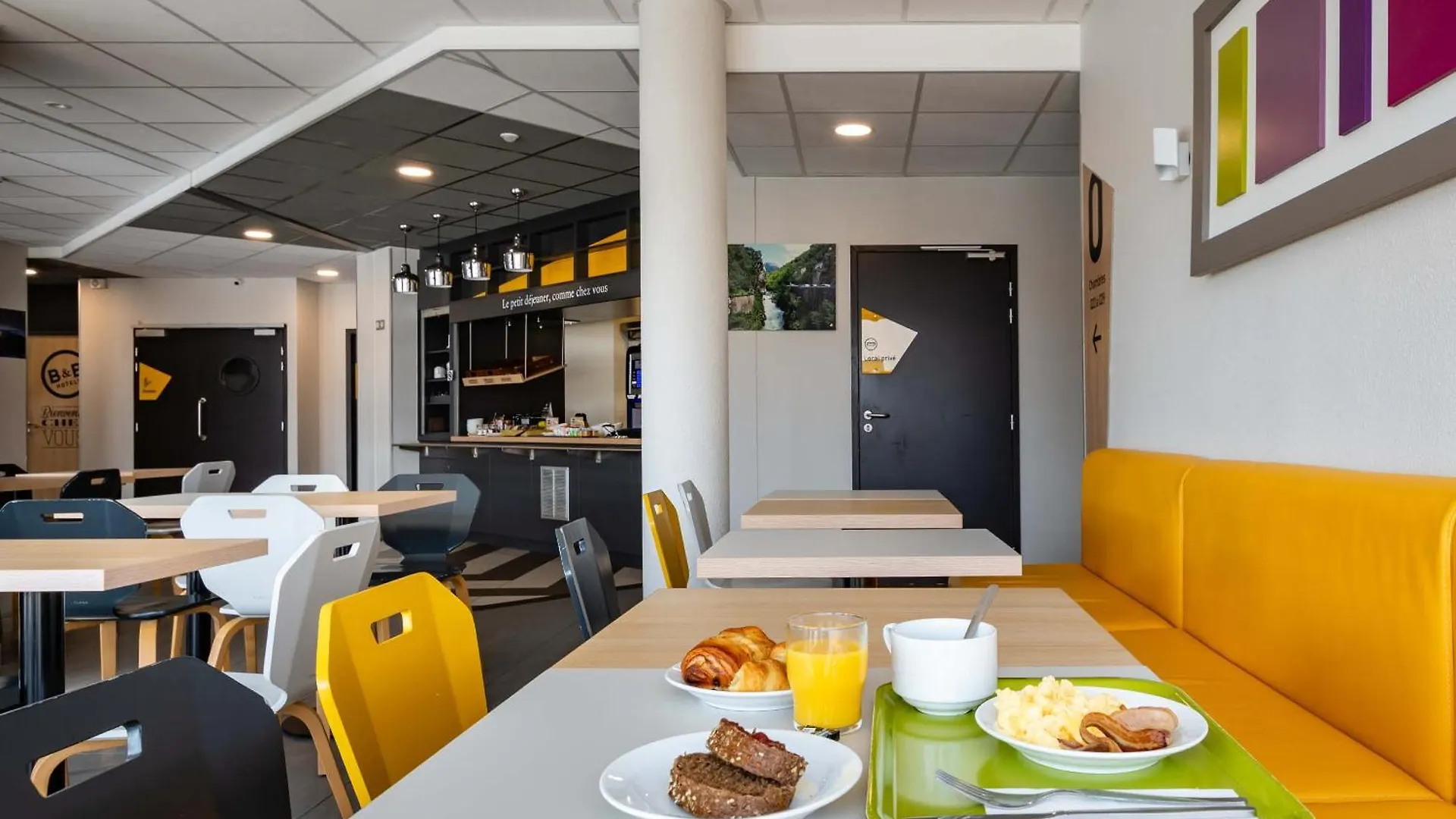 B&B Hôtel Valence TGV Romans Alixan 2*,