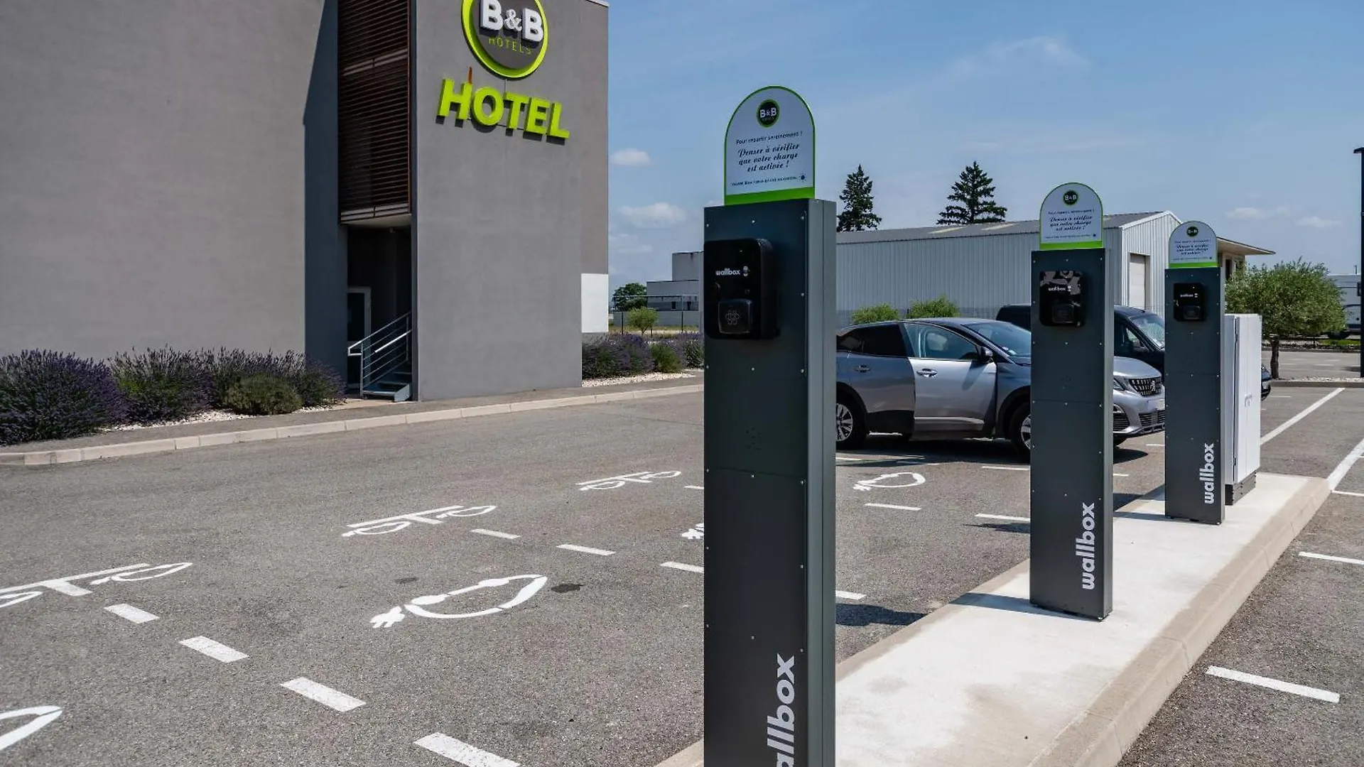 B&B Hôtel Valence TGV Romans Alixan Hotel