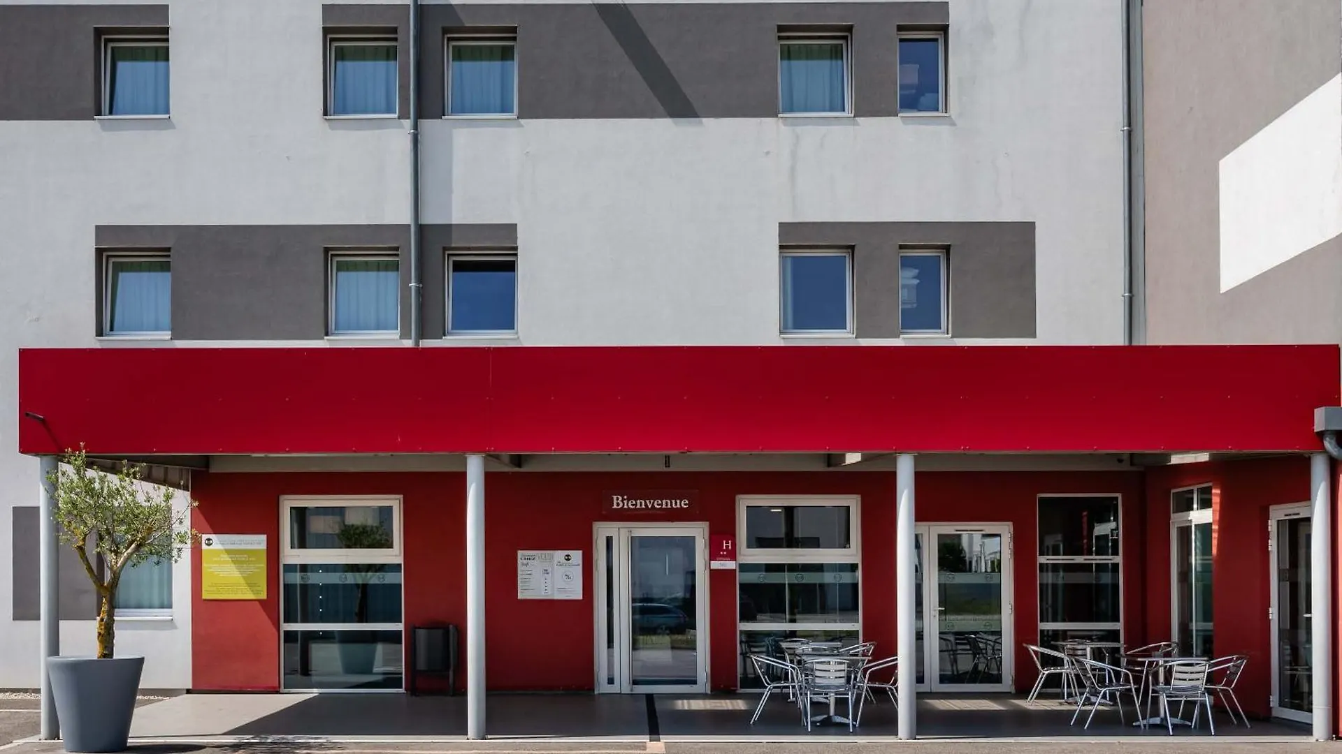B&B Hotel Valence Tgv Romans Alixan 2*,